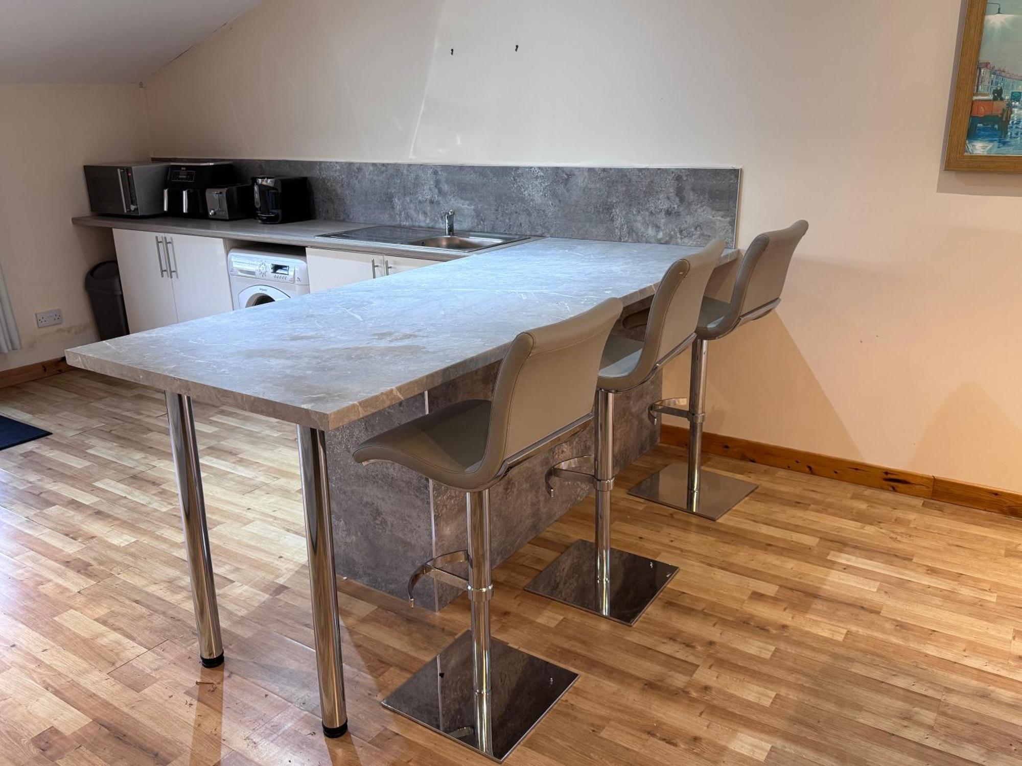 Langside Apartments Newhouse Экстерьер фото